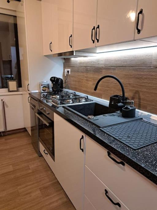 Comfy Hub 1 Apartment *